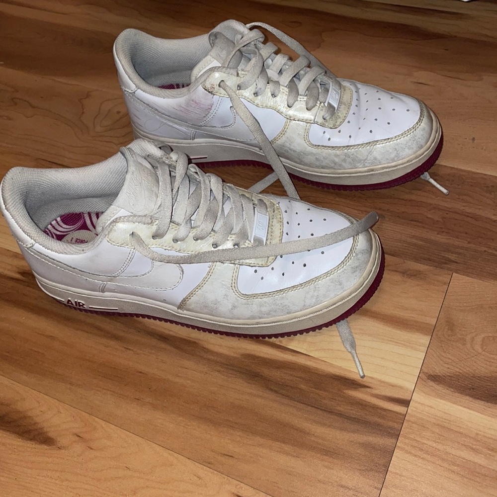 Used Nike Air Force 1